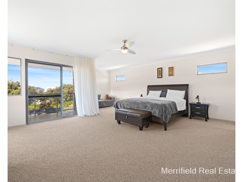 10 Rossiter Road, Goode Beach WA 6330