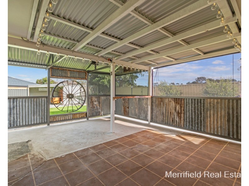 2 Cumberland Road, Lower King WA 6330