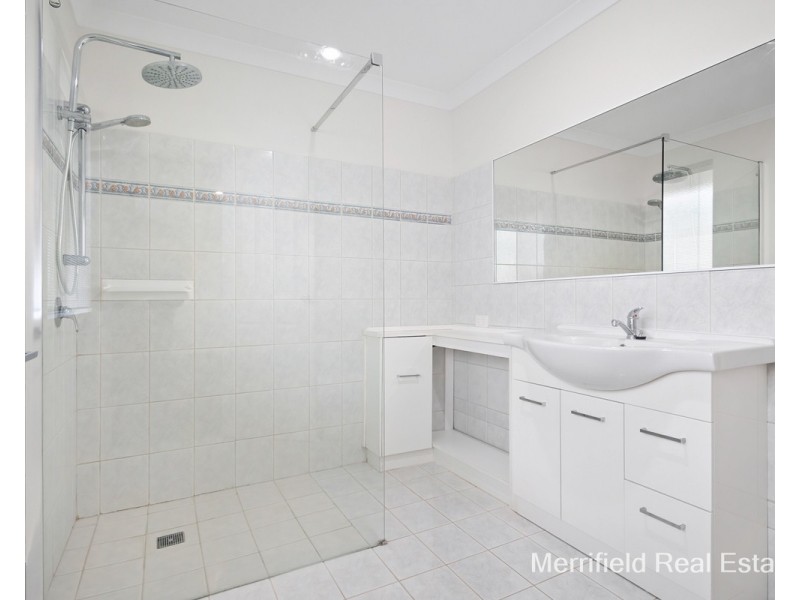 2/157A Middleton Road, Mount Clarence WA 6330