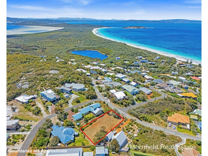 11 Caledonia Crescent, Goode Beach WA 6330