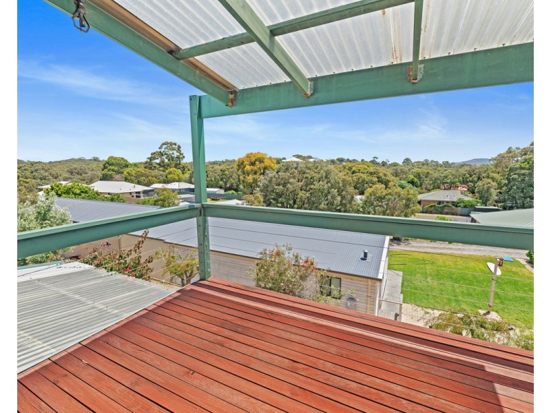 7 Connelly Street, Little Grove WA 6330