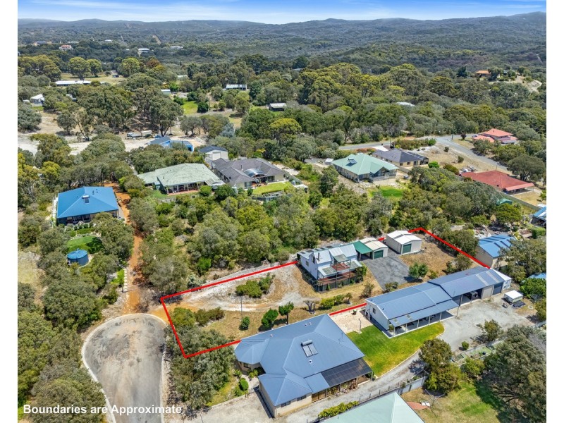 7 Connelly Street, Little Grove WA 6330