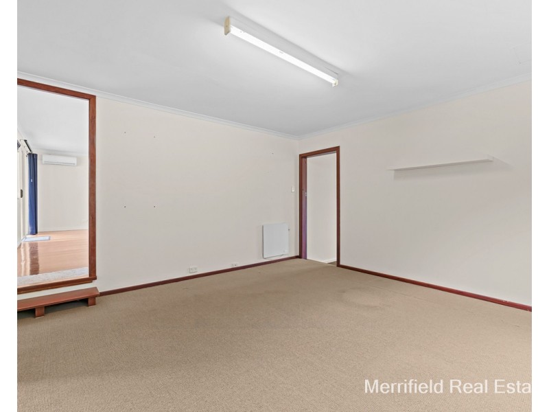 111 The Esplanade, Lower King WA 6330