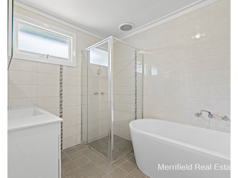 111 The Esplanade, Lower King WA 6330