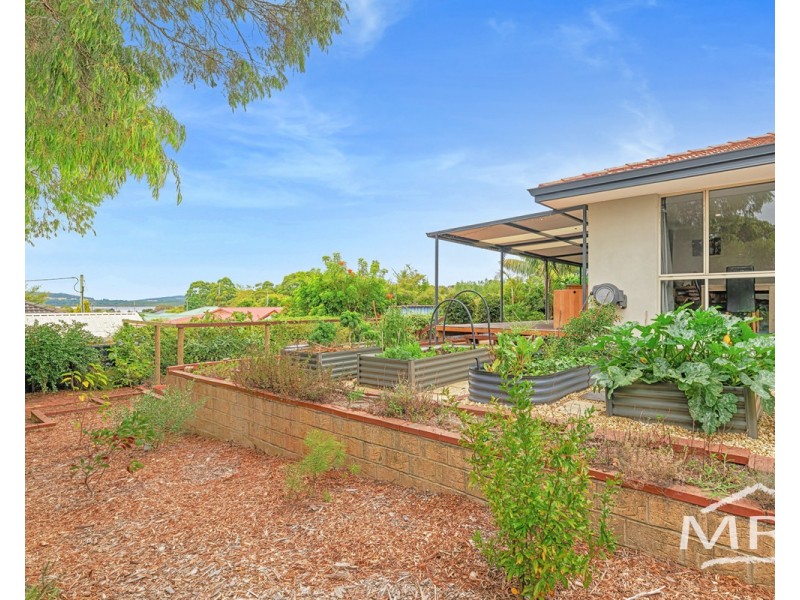 6 Francis Street, Lower King WA 6330