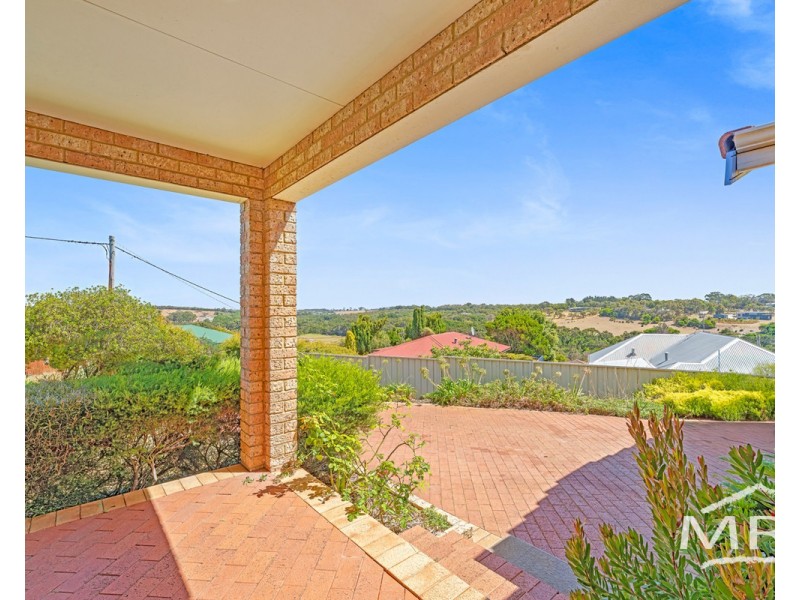 3 Everett Rise, Spencer Park WA 6330