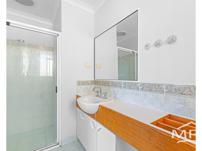 3 Everett Rise, Spencer Park WA 6330