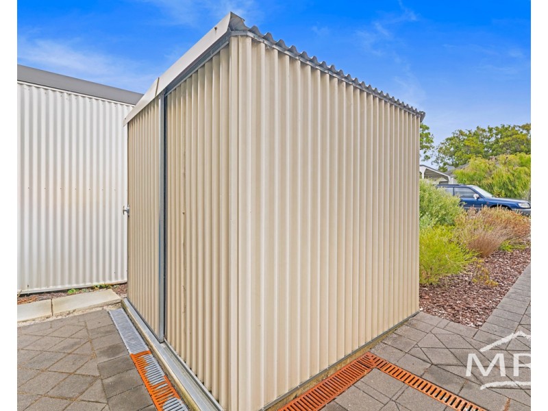 16/20 Grove Street West, Little Grove WA 6330