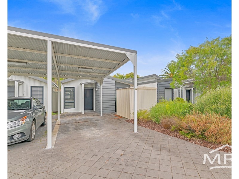16/20 Grove Street West, Little Grove WA 6330