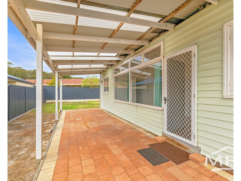 24 Bathurst Street, Mira Mar WA 6330