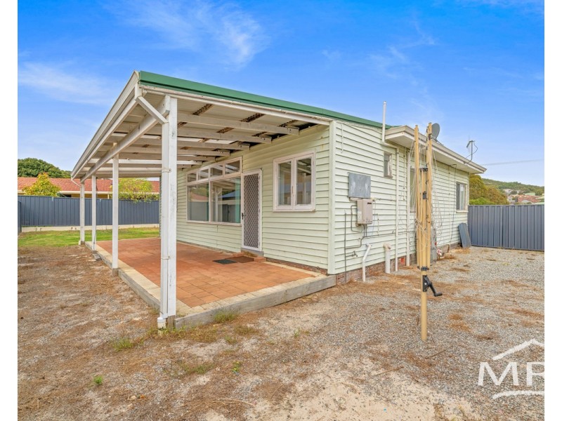 24 Bathurst Street, Mira Mar WA 6330