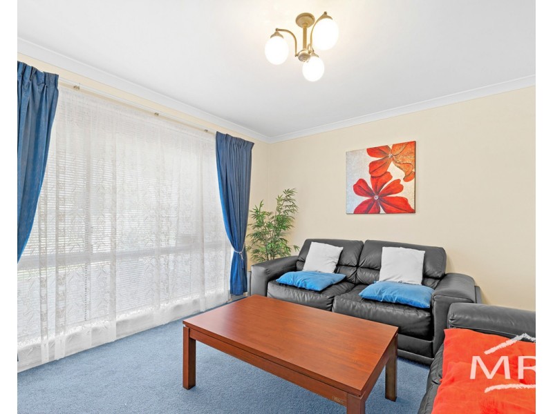 28 Lorenzo Way, Orana WA 6330