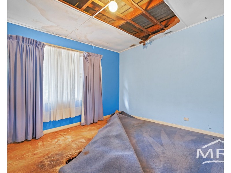 8 Moortown Road, Gledhow WA 6330