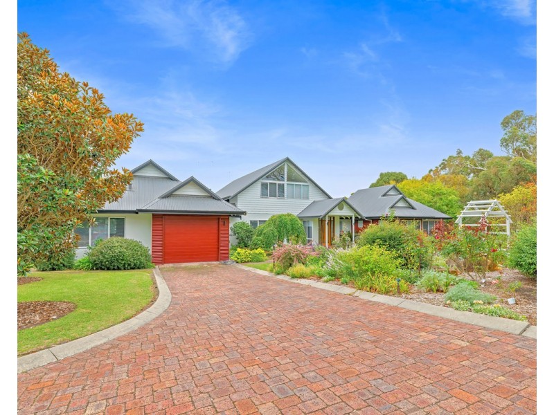 52 Kelty View, Willyung WA 6330