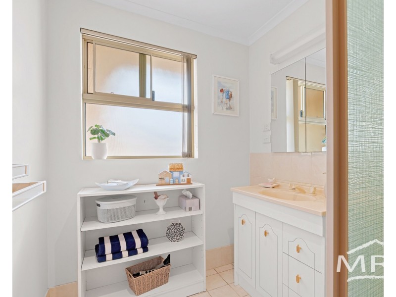 4/45 Premier Circle, Spencer Park WA 6330