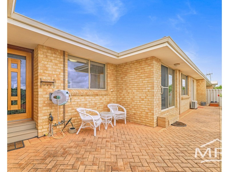 4/45 Premier Circle, Spencer Park WA 6330