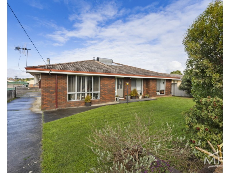 15 Sherwood Drive, Mckail WA 6330