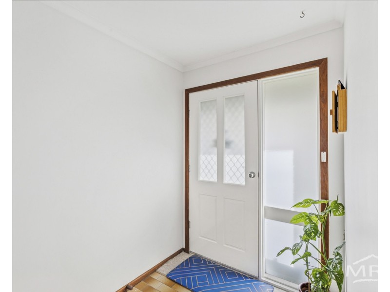 15 Sherwood Drive, Mckail WA 6330