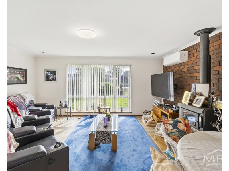 15 Sherwood Drive, Mckail WA 6330