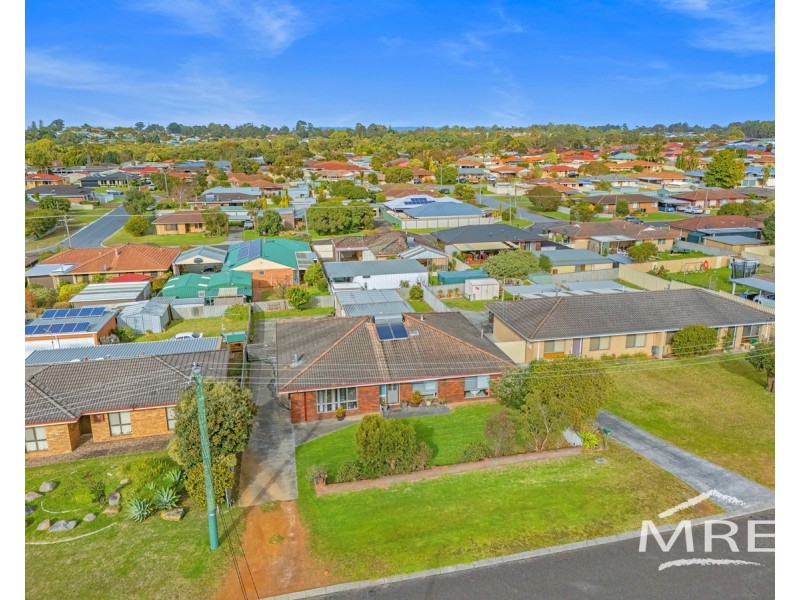 15 Sherwood Drive, Mckail WA 6330