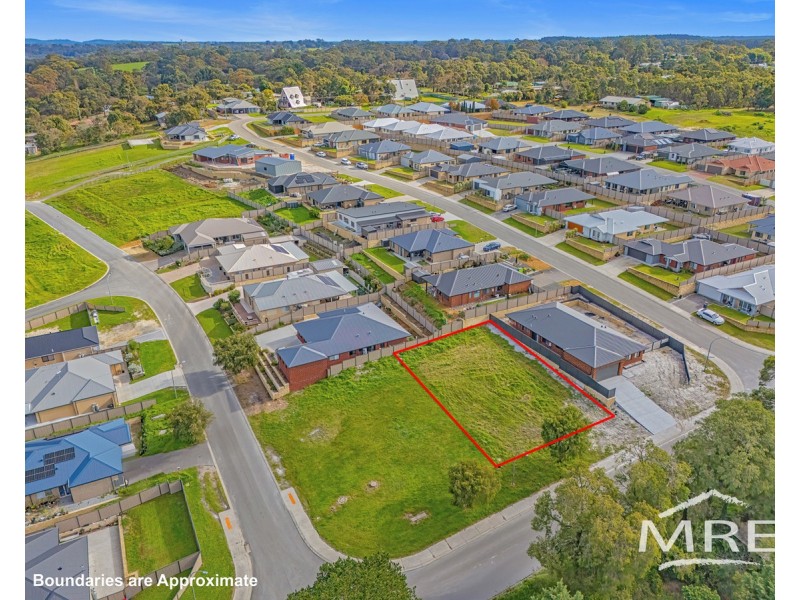 22 Greyhound Circle, Gledhow WA 6330