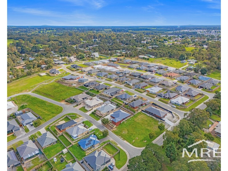 22 Greyhound Circle, Gledhow WA 6330
