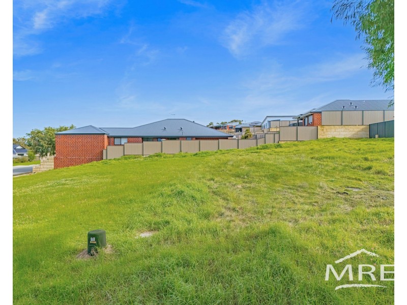 22 Greyhound Circle, Gledhow WA 6330