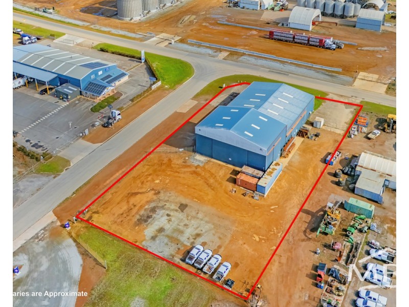 30 Pendeen Road, Willyung WA 6330