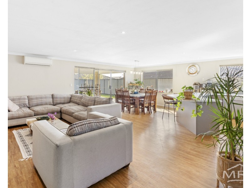 32 Waters Road, Bayonet Head WA 6330
