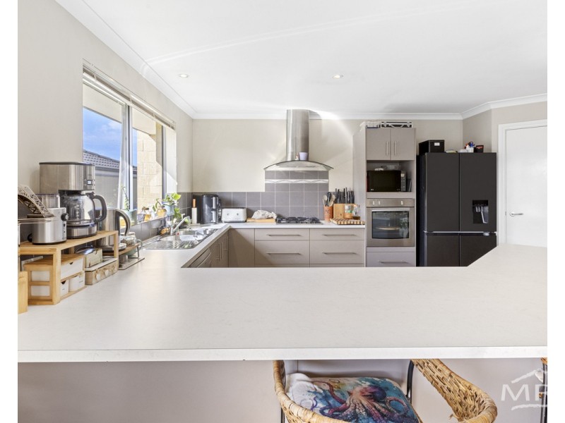 32 Waters Road, Bayonet Head WA 6330