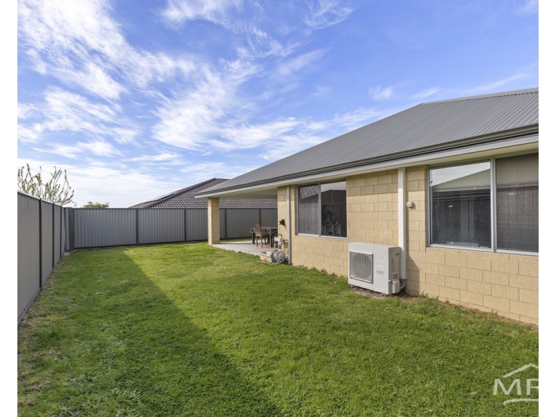 32 Waters Road, Bayonet Head WA 6330