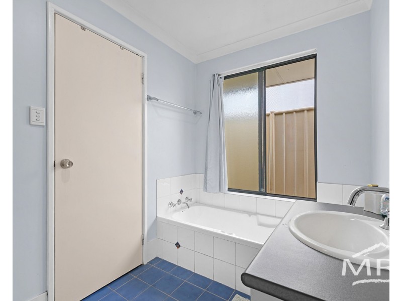 76 Drome Road, Mckail WA 6330