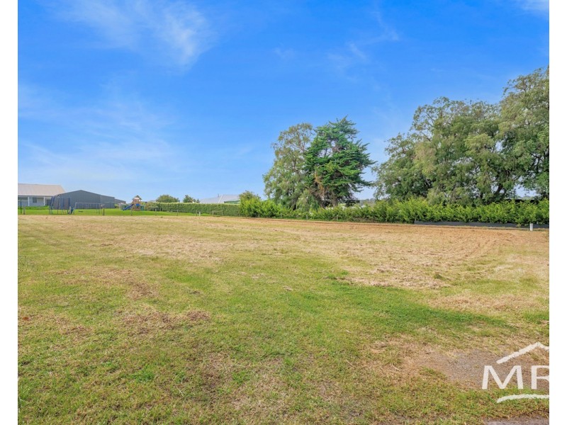 89 Hereford Way, Milpara WA 6330