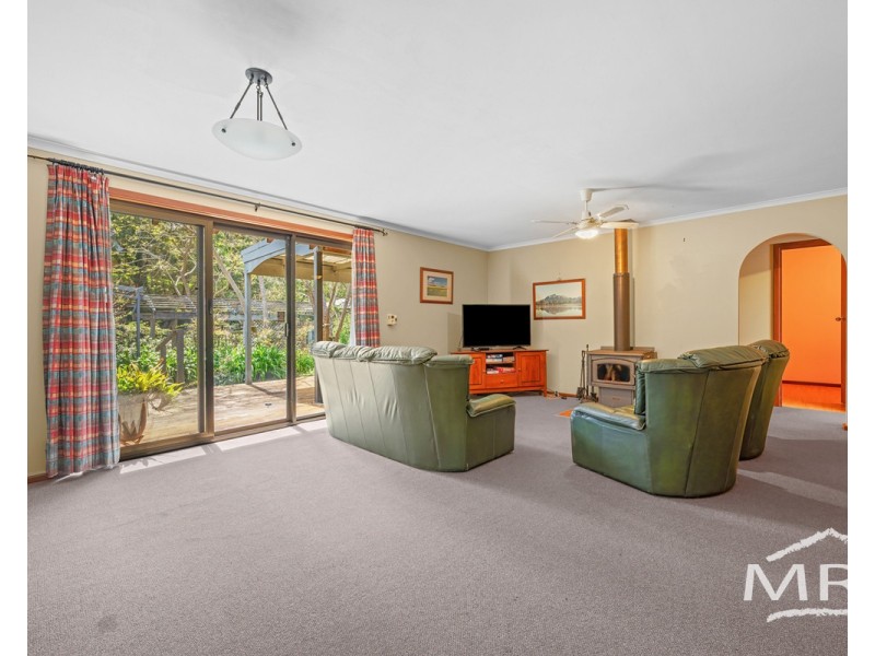 35 Queen Street, Little Grove WA 6330