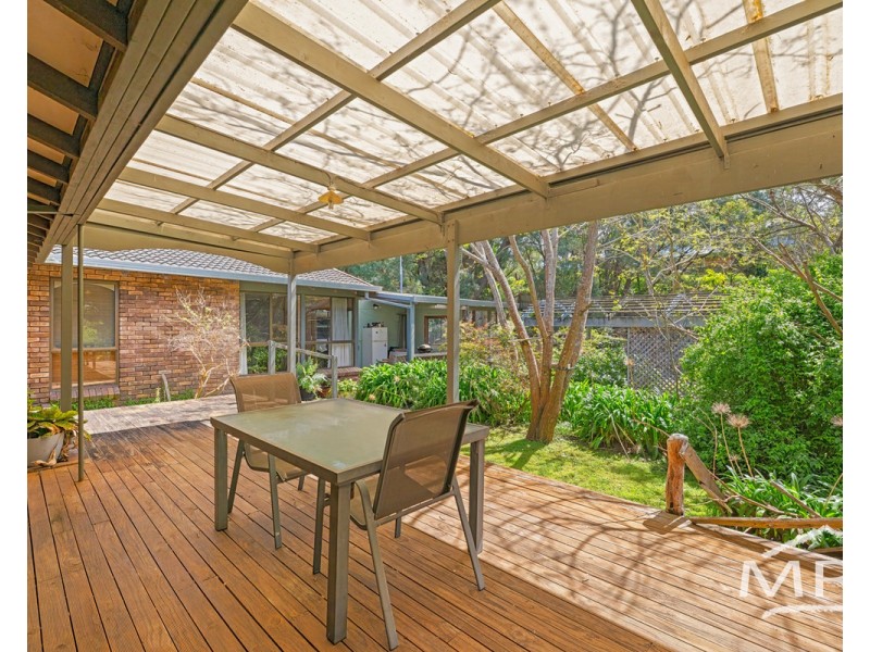 35 Queen Street, Little Grove WA 6330