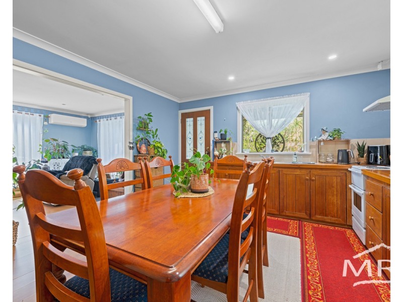 35 Queen Street, Little Grove WA 6330