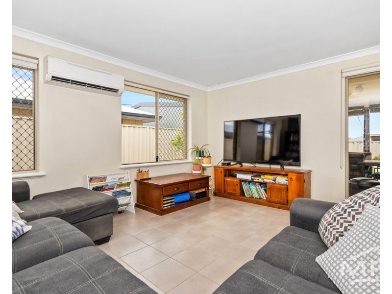28 Gerdes Way, Mckail WA 6330