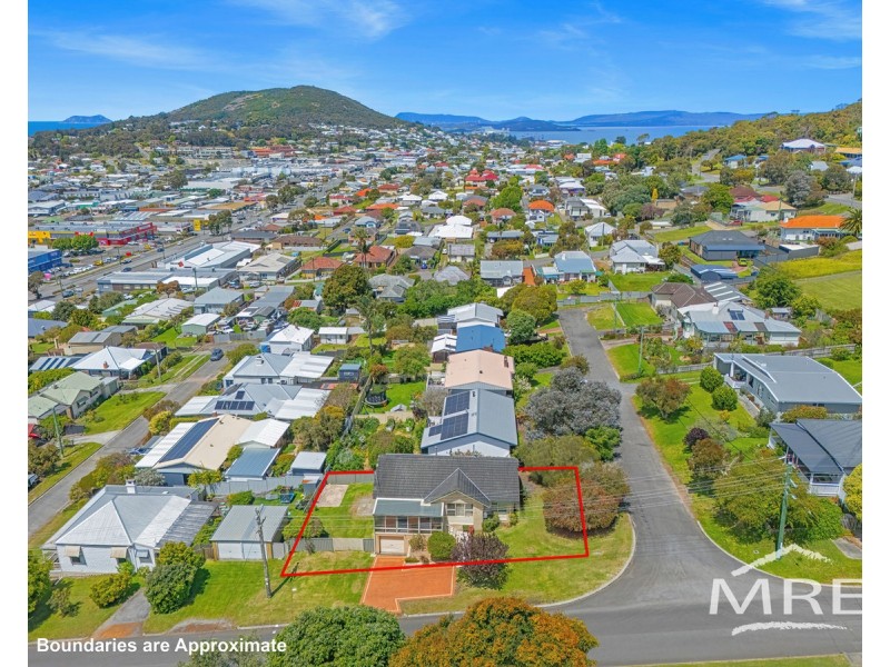 12 Johnston Street, Mount Melville WA 6330