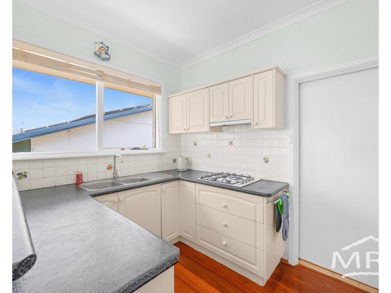 12 Johnston Street, Mount Melville WA 6330
