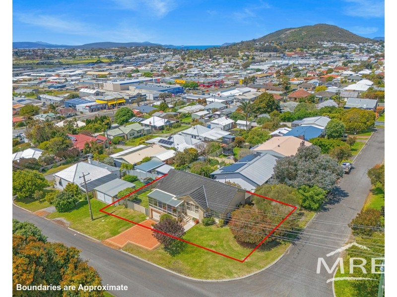 12 Johnston Street, Mount Melville WA 6330