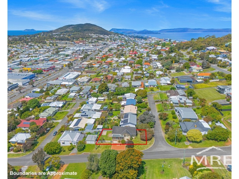 12 Johnston Street, Mount Melville WA 6330