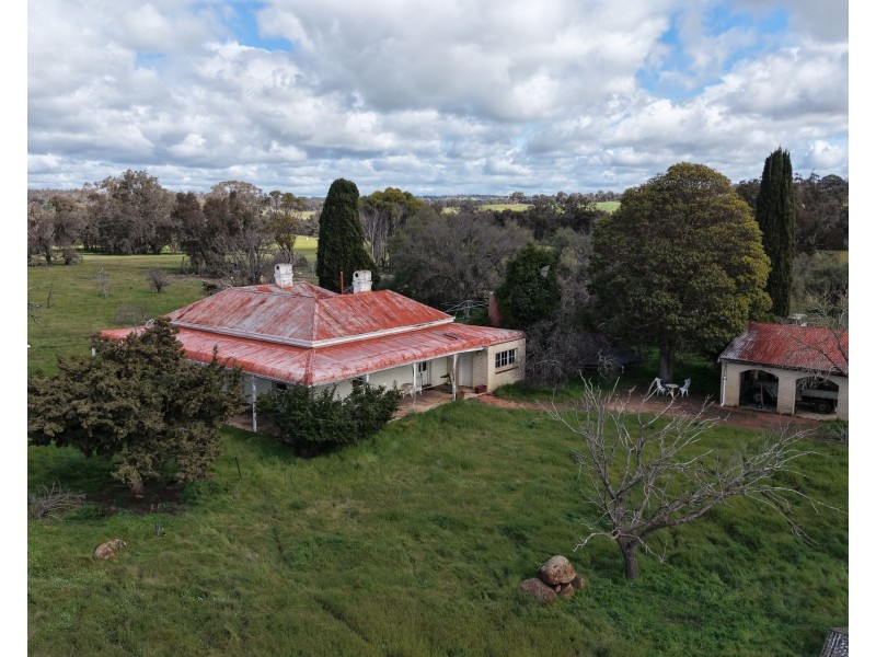 898 Flat Rocks Road, Broomehill West WA 6318