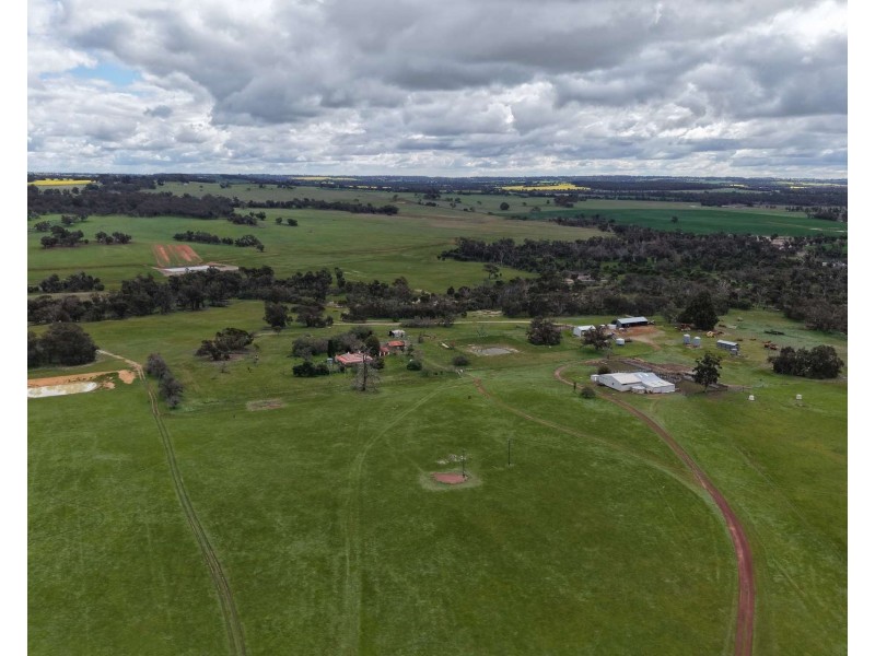 898 Flat Rocks Road, Broomehill West WA 6318