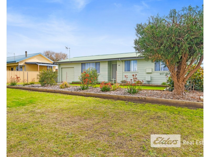 37 Leonora Street, Yakamia WA 6330