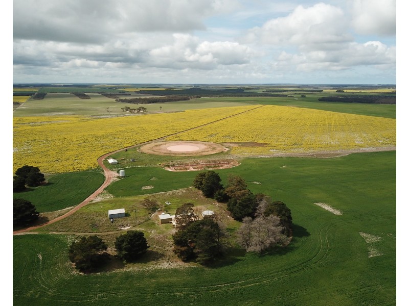 828 Gnowellen Road, Wellstead WA 6328