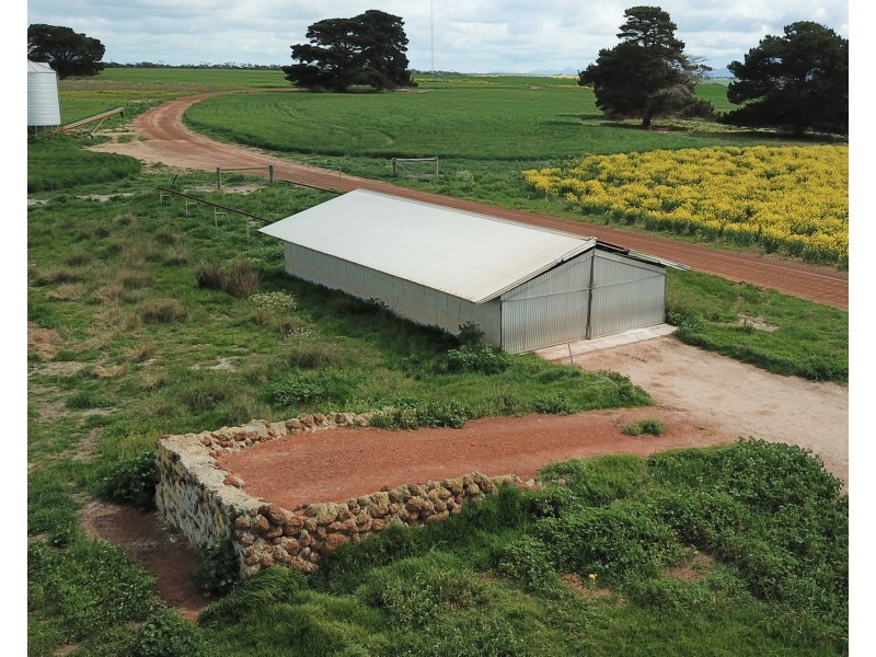 828 Gnowellen Road, Wellstead WA 6328