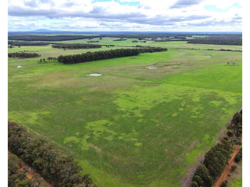 327 Lilydale Road, Youngs Siding WA 6330