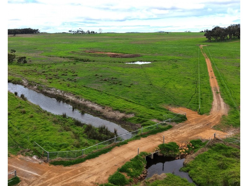 327 Lilydale Road, Youngs Siding WA 6330