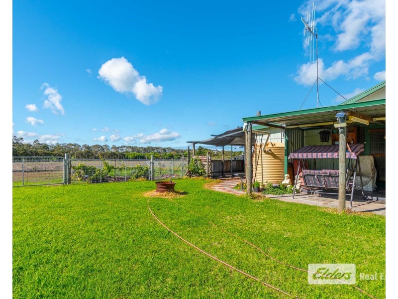 112 Hannan Way, Narrikup WA 6326