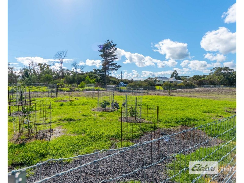 112 Hannan Way, Narrikup WA 6326